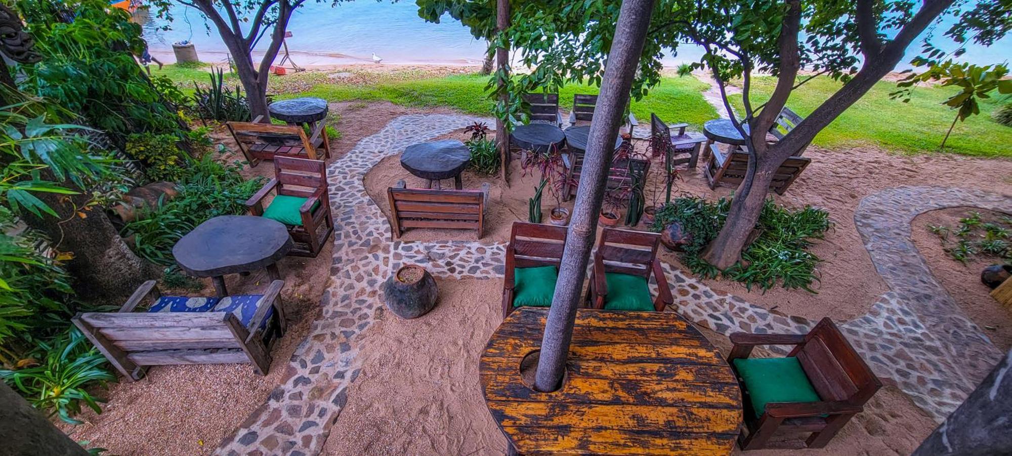 Mgoza Lodge Cape Maclear Exterior photo