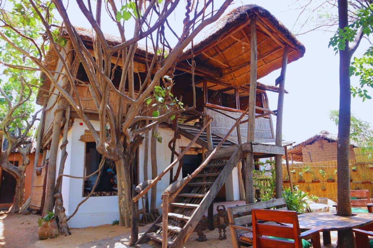 Mgoza Lodge Cape Maclear Exterior photo
