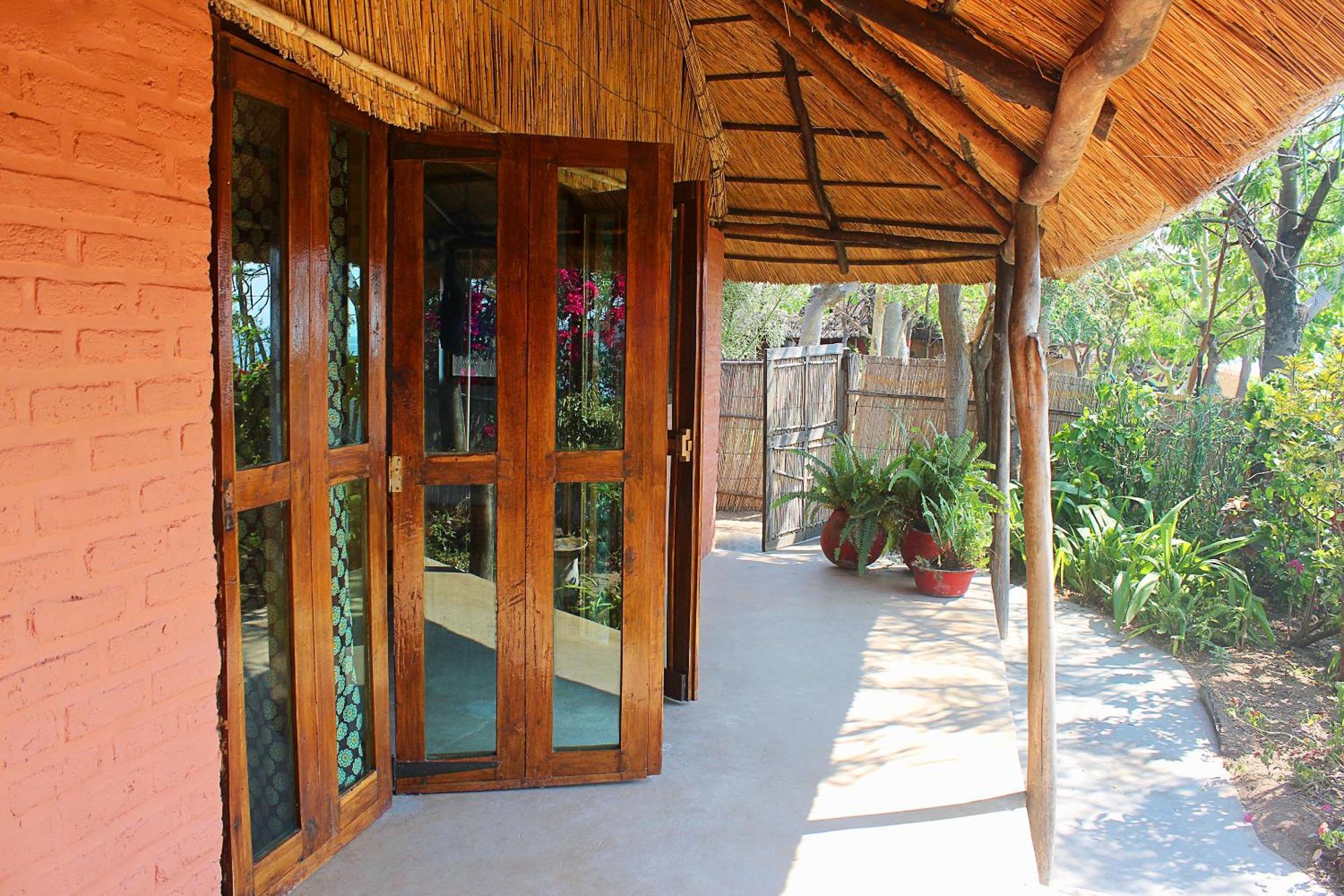 Mgoza Lodge Cape Maclear Room photo
