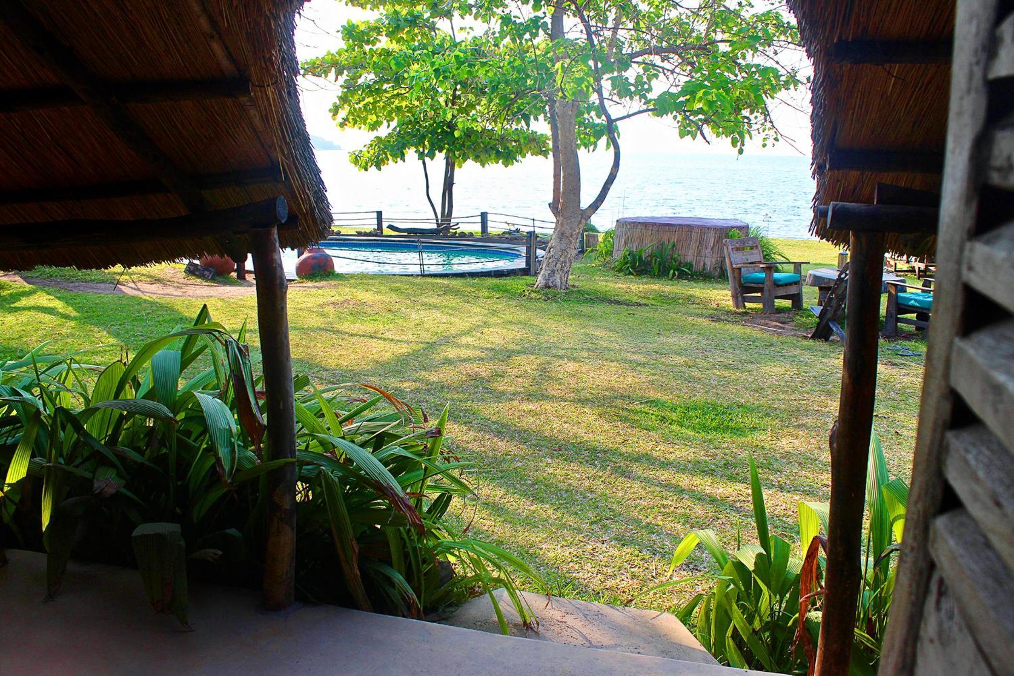 Mgoza Lodge Cape Maclear Room photo