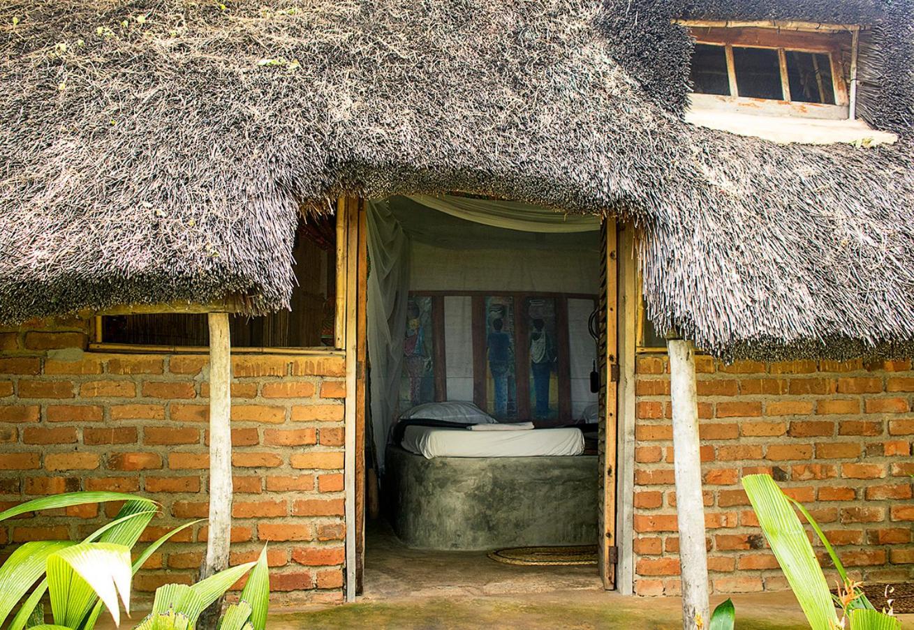 Mgoza Lodge Cape Maclear Room photo